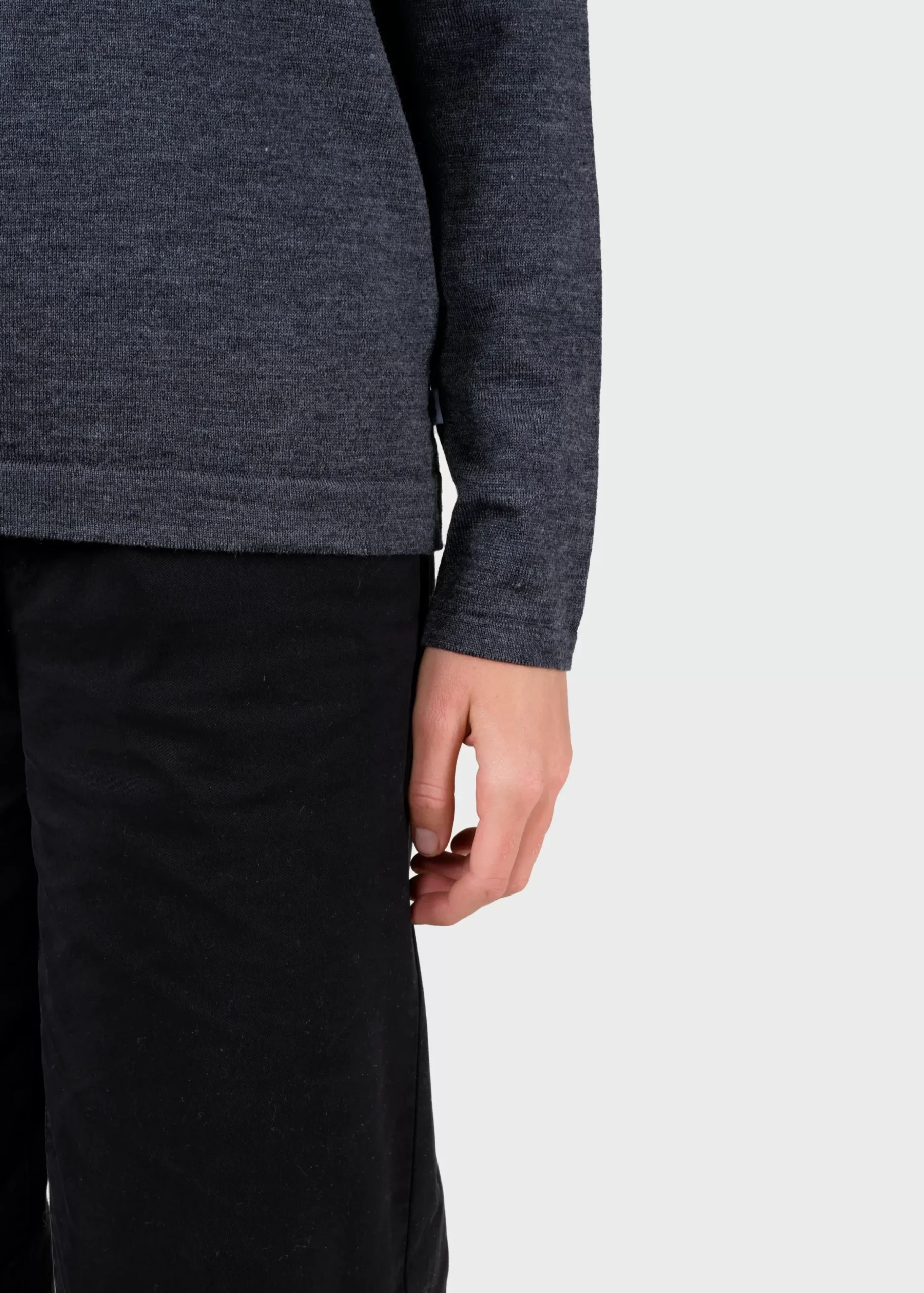 Klitmoller Collective Extra feine Merinowolle-Charlotte knit - Anthracite Olive