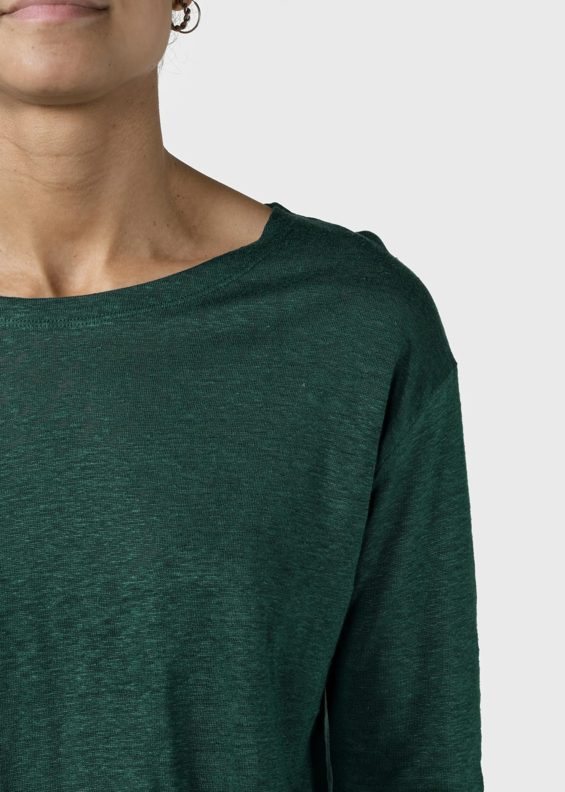 Klitmoller Collective T-shirts-Gudrun LS tee - Moss Green Navy