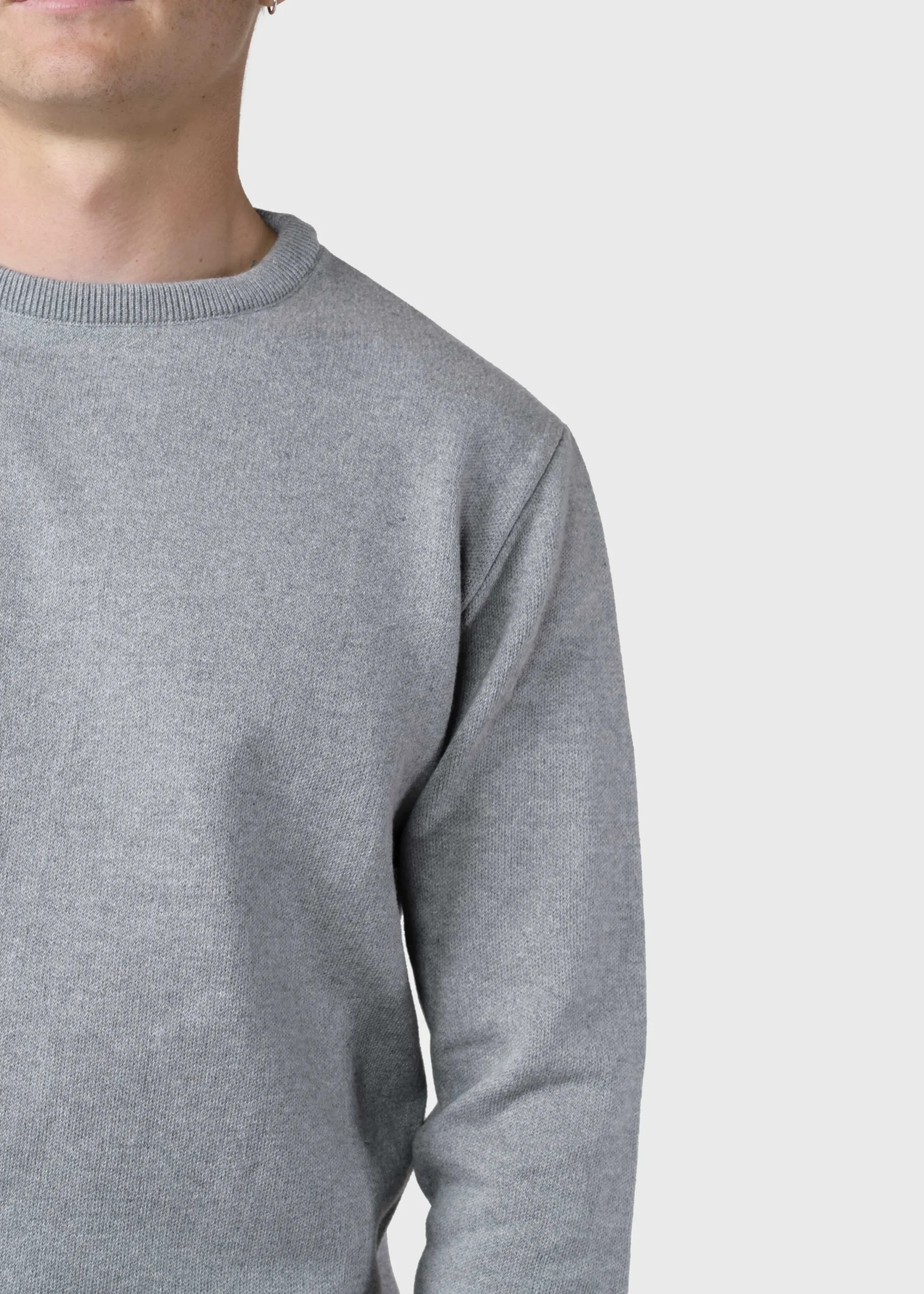 Klitmoller Collective Strick-Mens basic cotton knit - Light grey Black