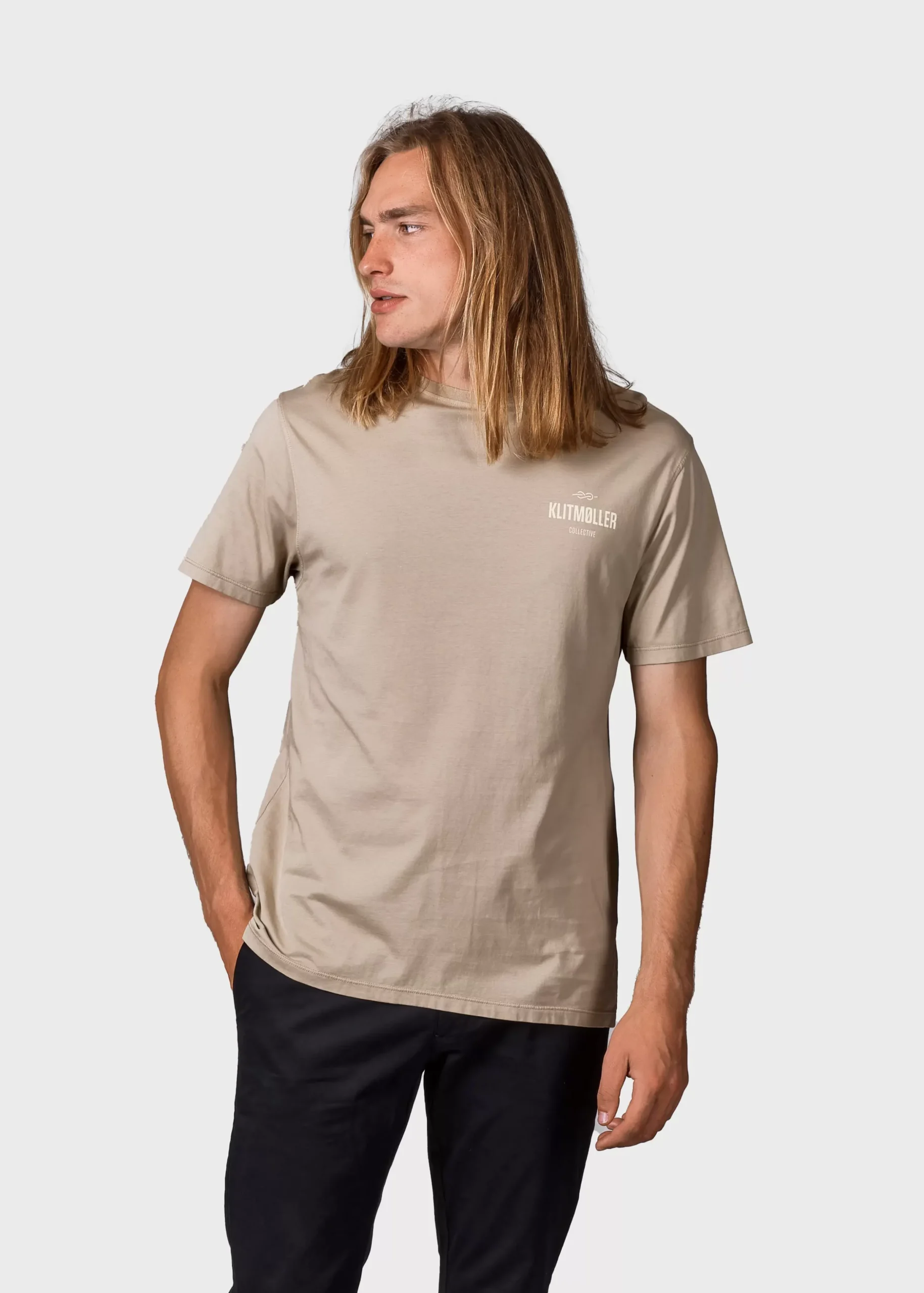 Klitmoller Collective T-shirts-Mens small logo tee - Sand Anthracite