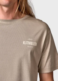 Klitmoller Collective T-shirts-Mens small logo tee - Sand Anthracite