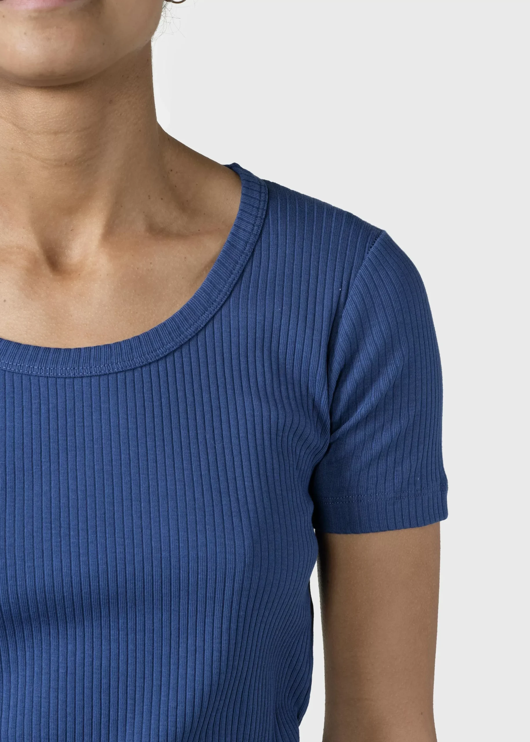Klitmoller Collective T-shirts-Rib tee - Ocean Cream/skyblue