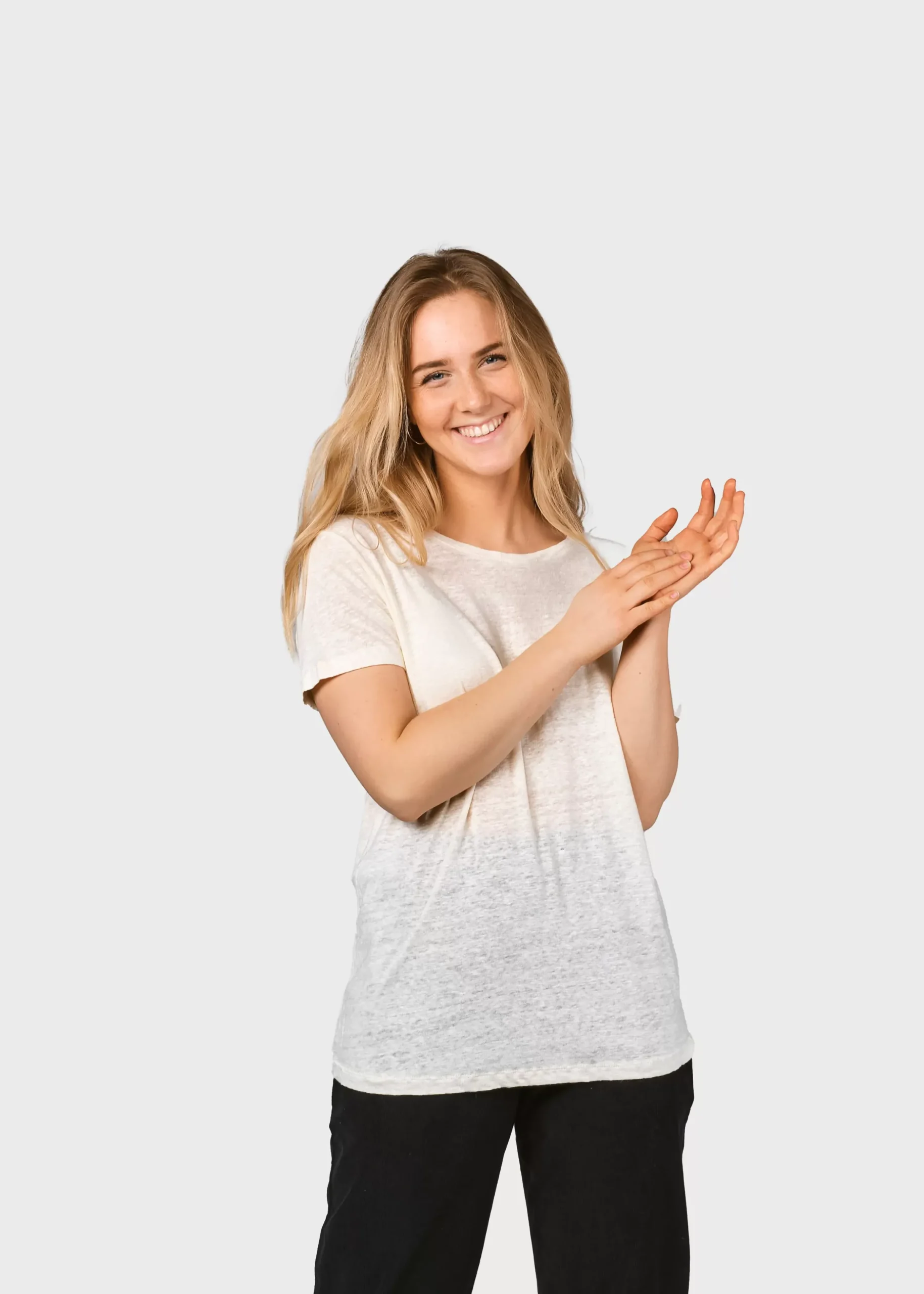 Klitmoller Collective T-shirts-Rikke linen tee - Cream Ocean