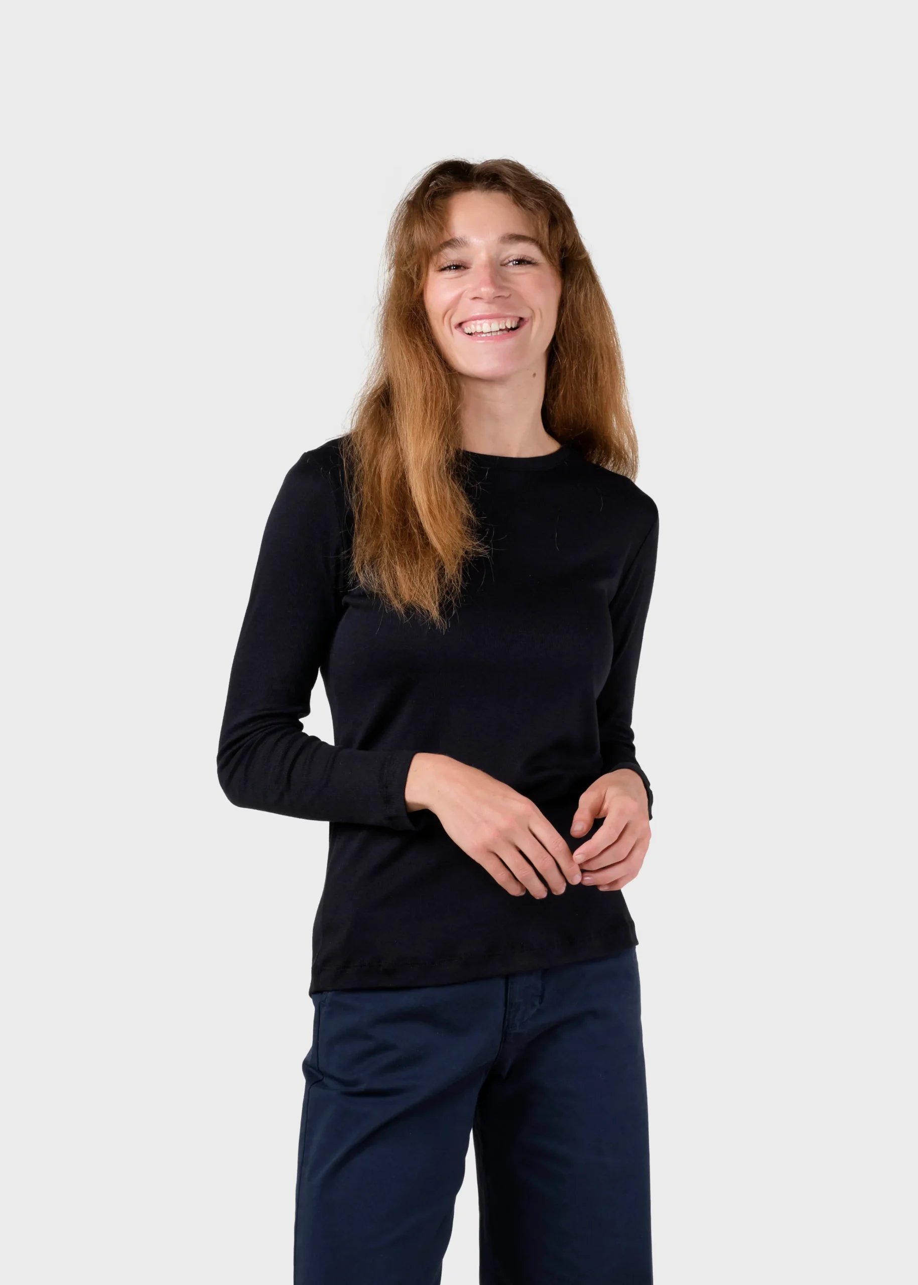 Klitmoller Collective T-shirts-Selma LS tee - Black MossGreen