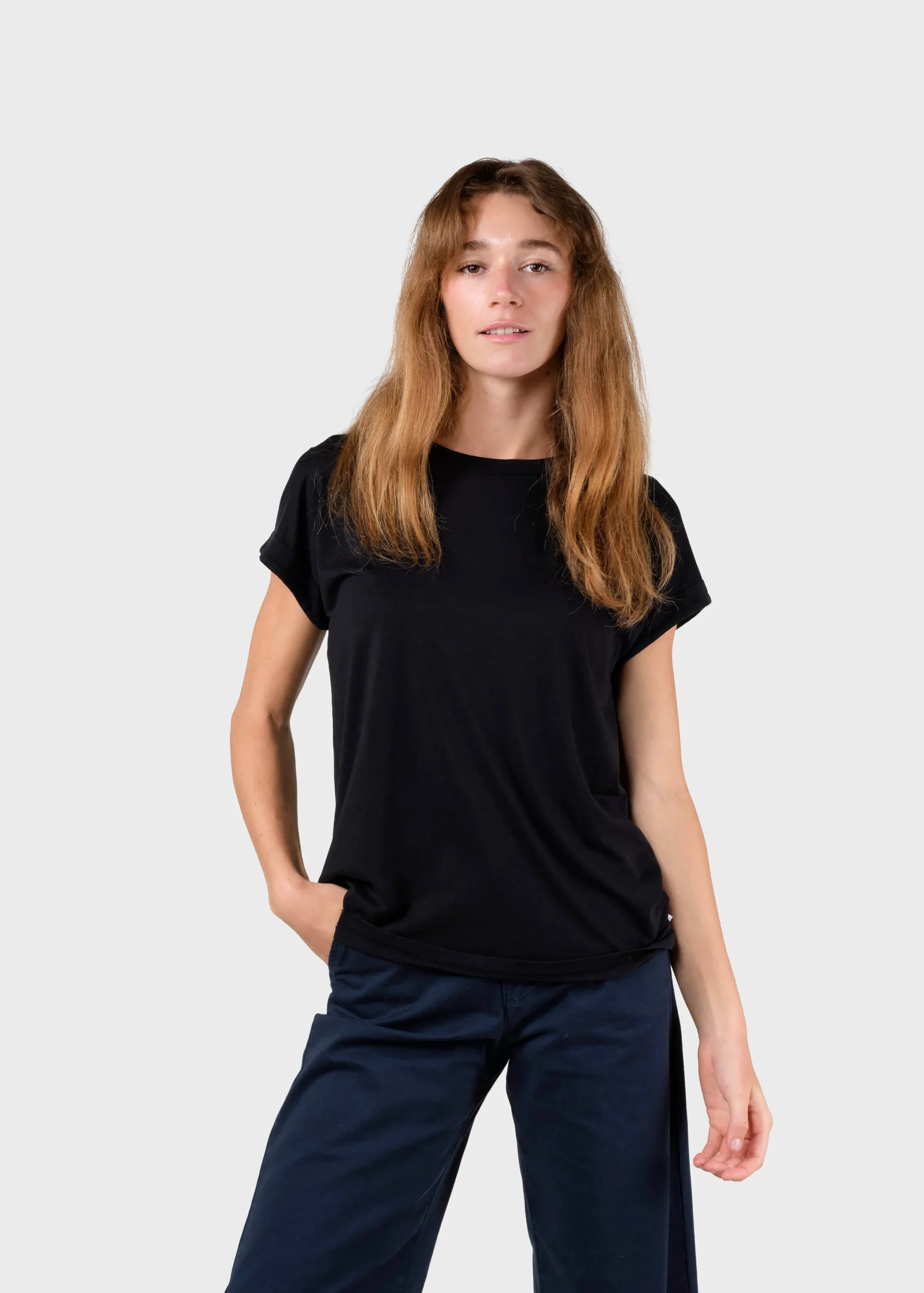 Klitmoller Collective T-shirts-Sigrid tee - Black Lilac
