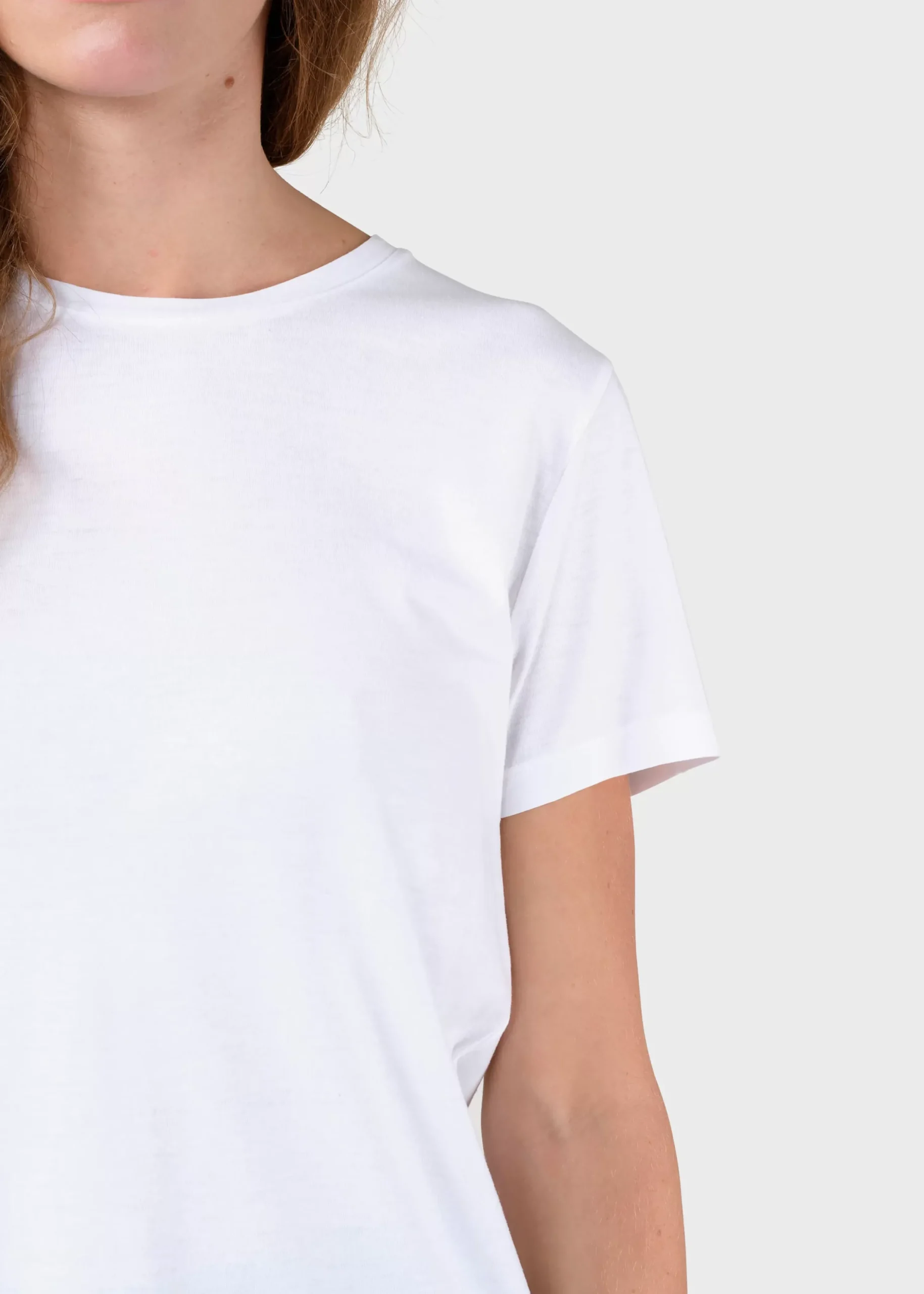 Klitmoller Collective T-shirts-Thelma tee - White MossGreen